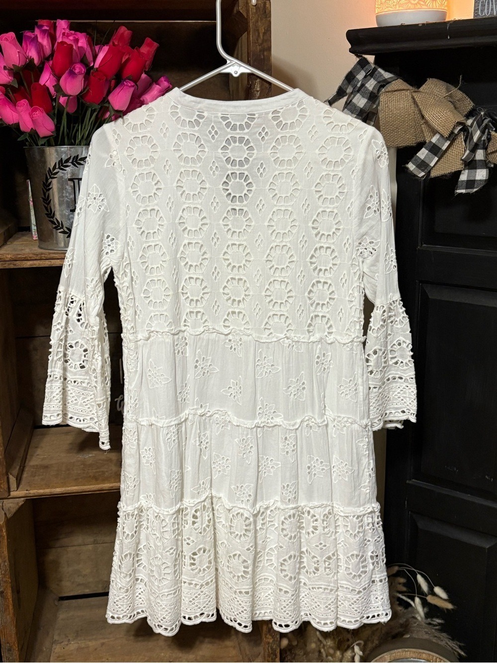 Soft Surroundings • Cordelia Eyelet Lace Short Dress - Picture 7 of 11